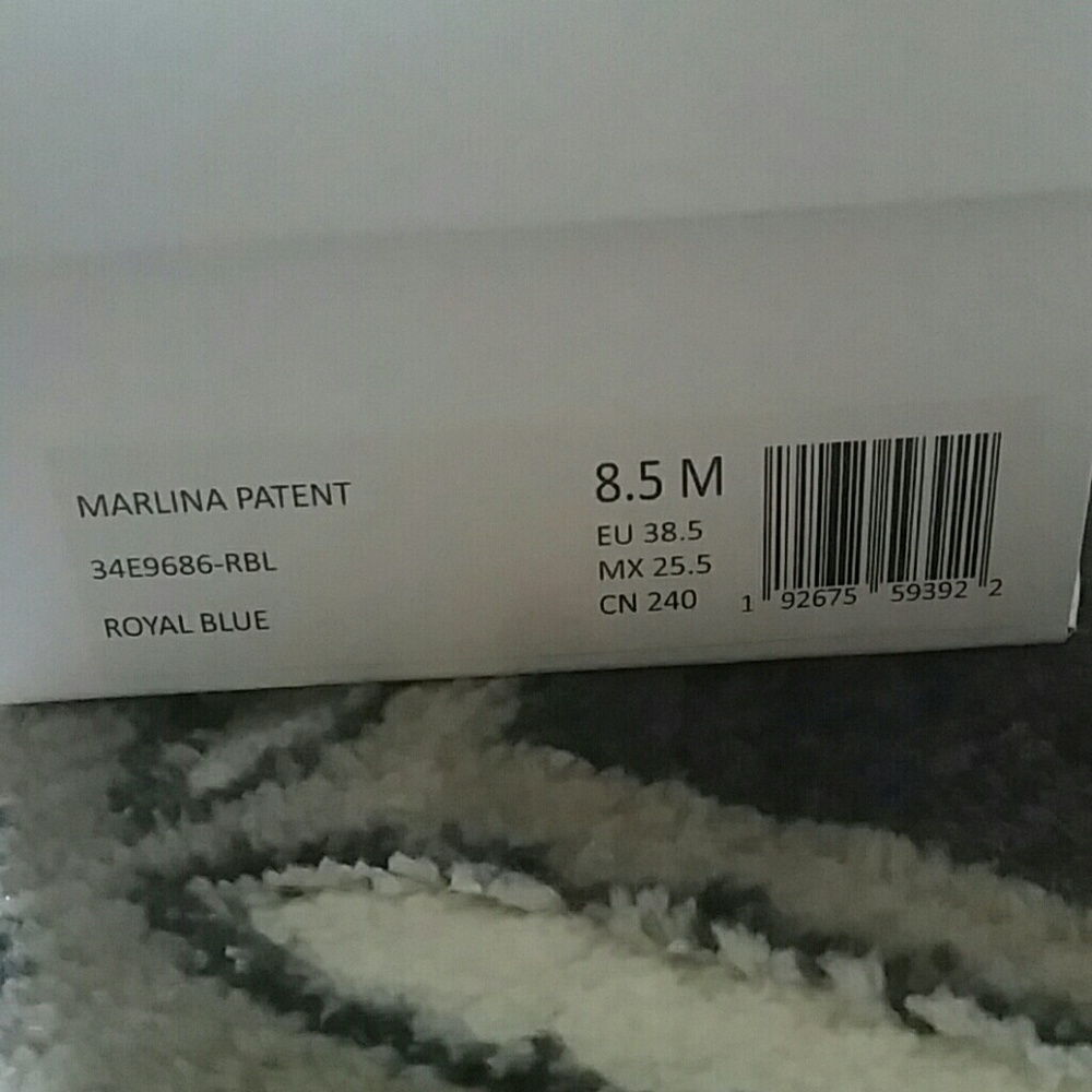 Calvin Klein slides - Picture 6 of 7